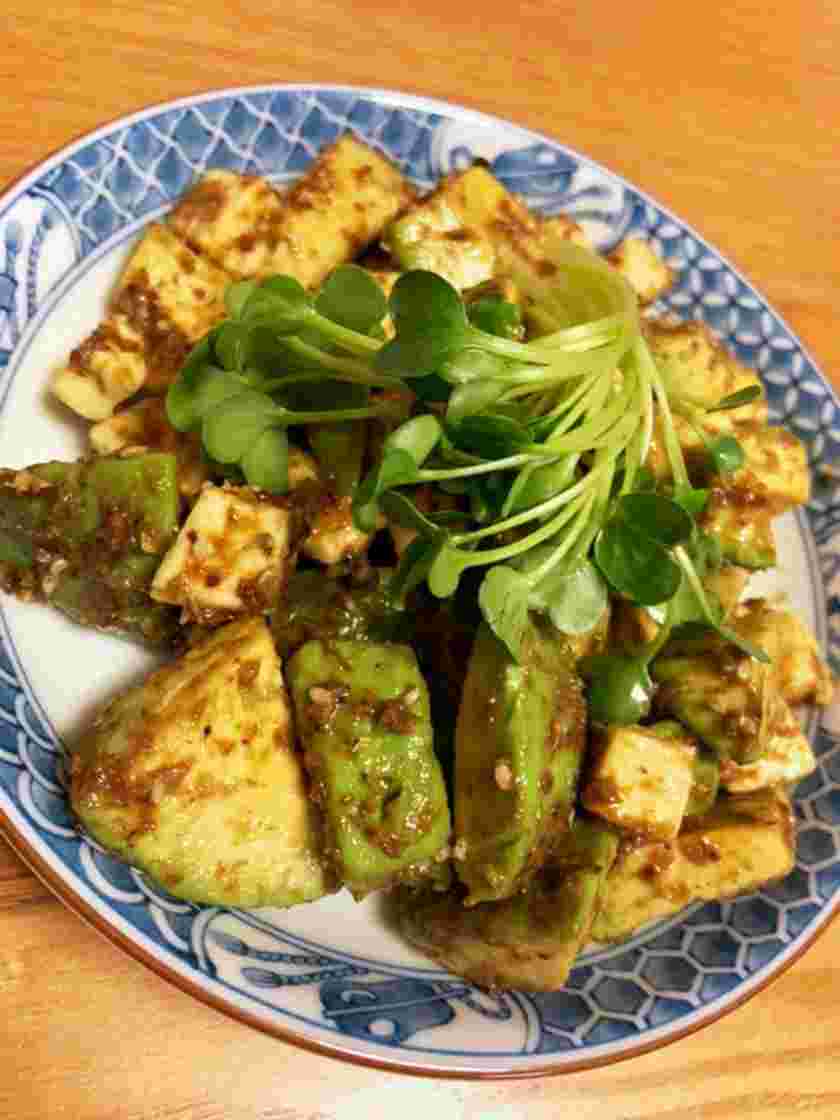 アボカドとチーズの生姜醤油かけ