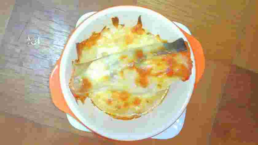 チーズ料理の鮭のマヨチーズ焼き