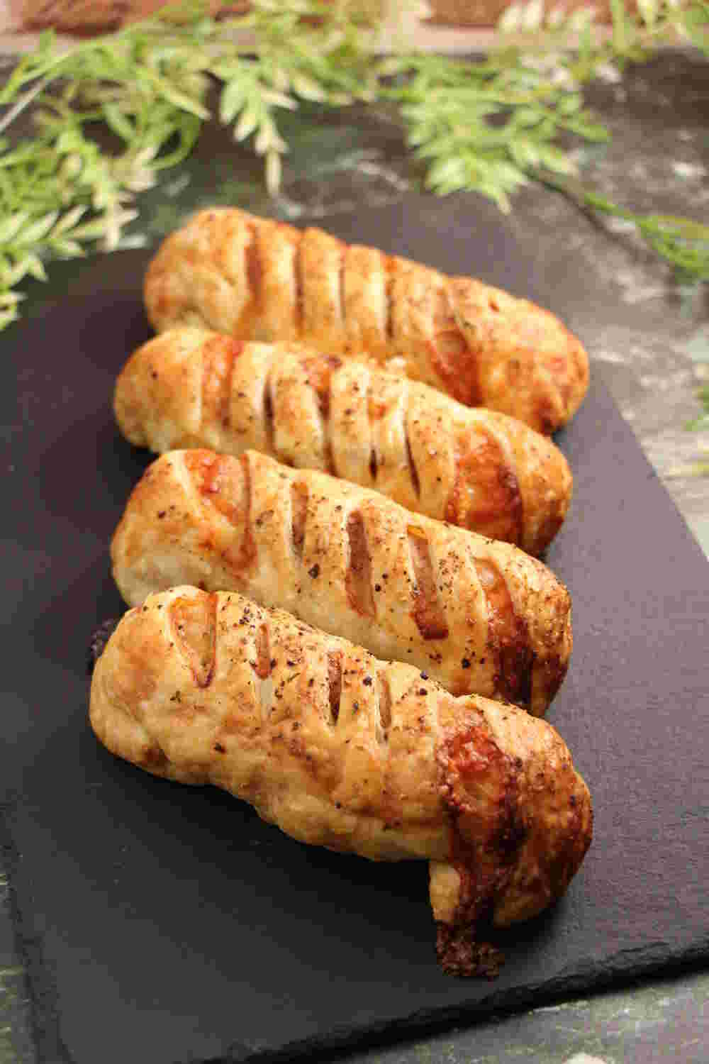 ちくわ肉巻きチーズパイ