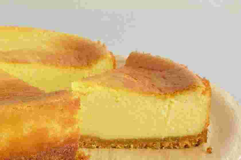 濃厚ベイクドチーズケーキ