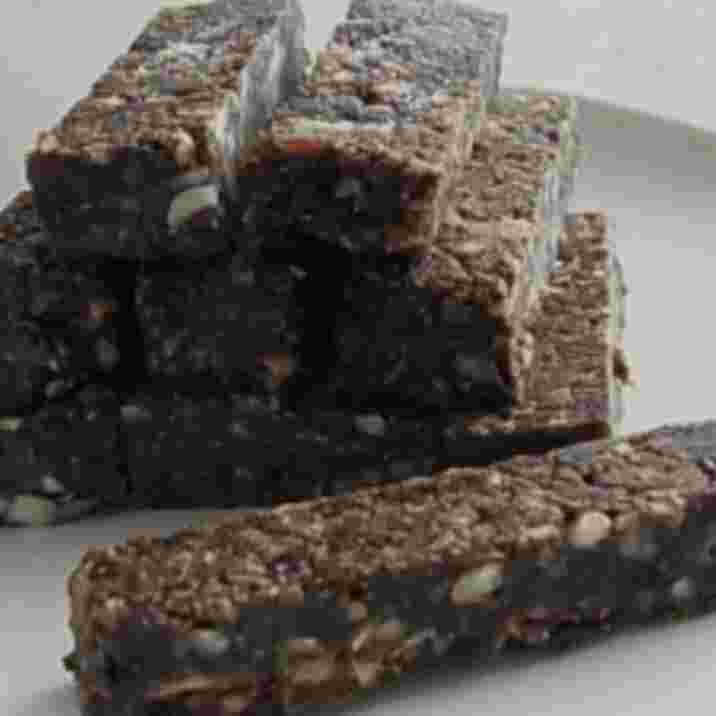 ナッツを使った砂糖不使用のチョコバー