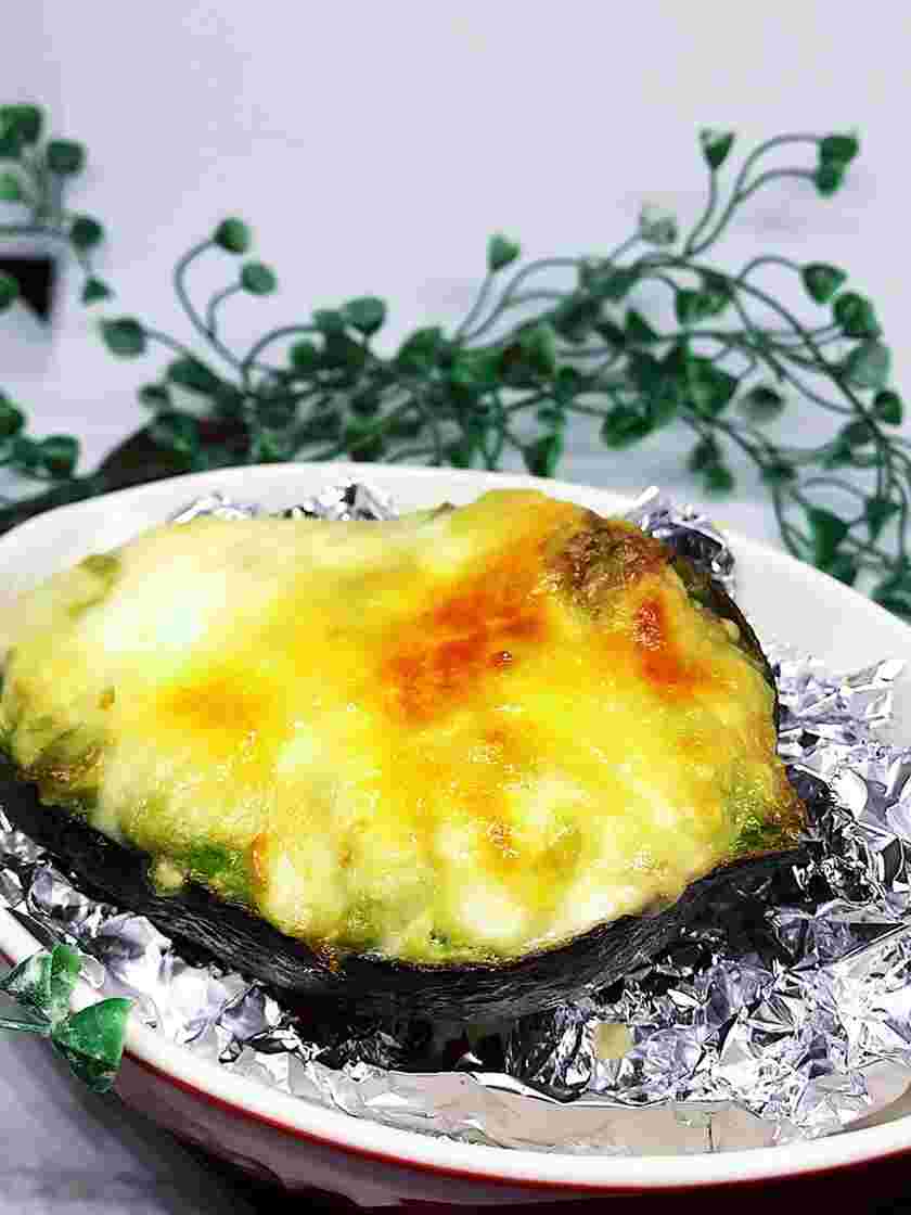 トースターで作るアボカドグラタン