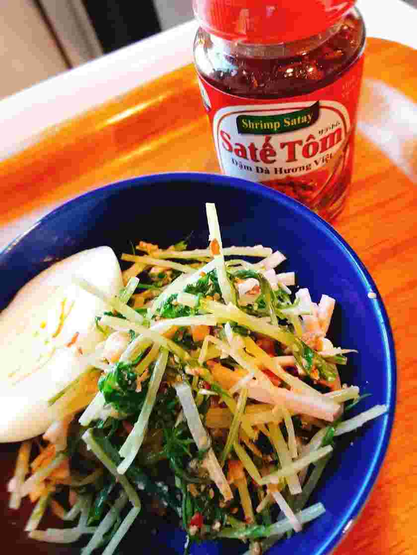 サテトムを使った水菜の和え物