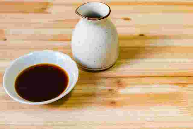 皿に入った生醤油