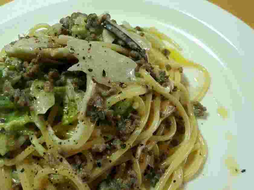 豚ひき肉とキャベツのクリームパスタ