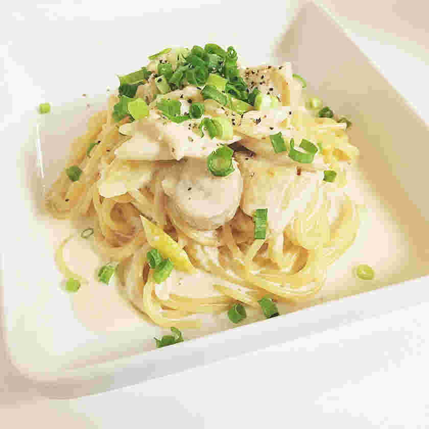 ホタテと長ネギの味噌クリームパスタ