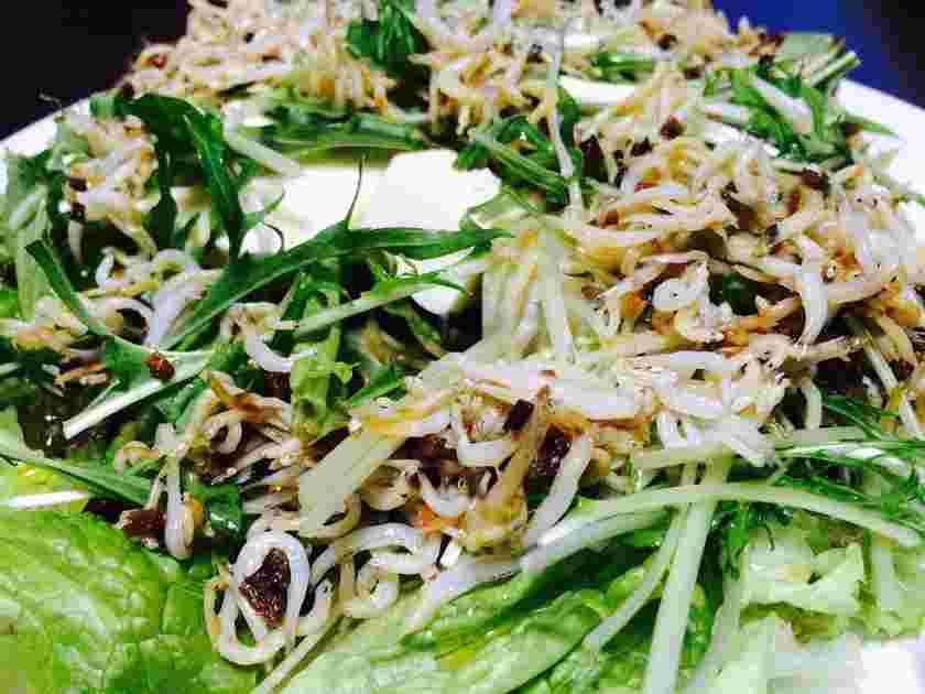 しらすと豆腐のアンチョビソースサラダ