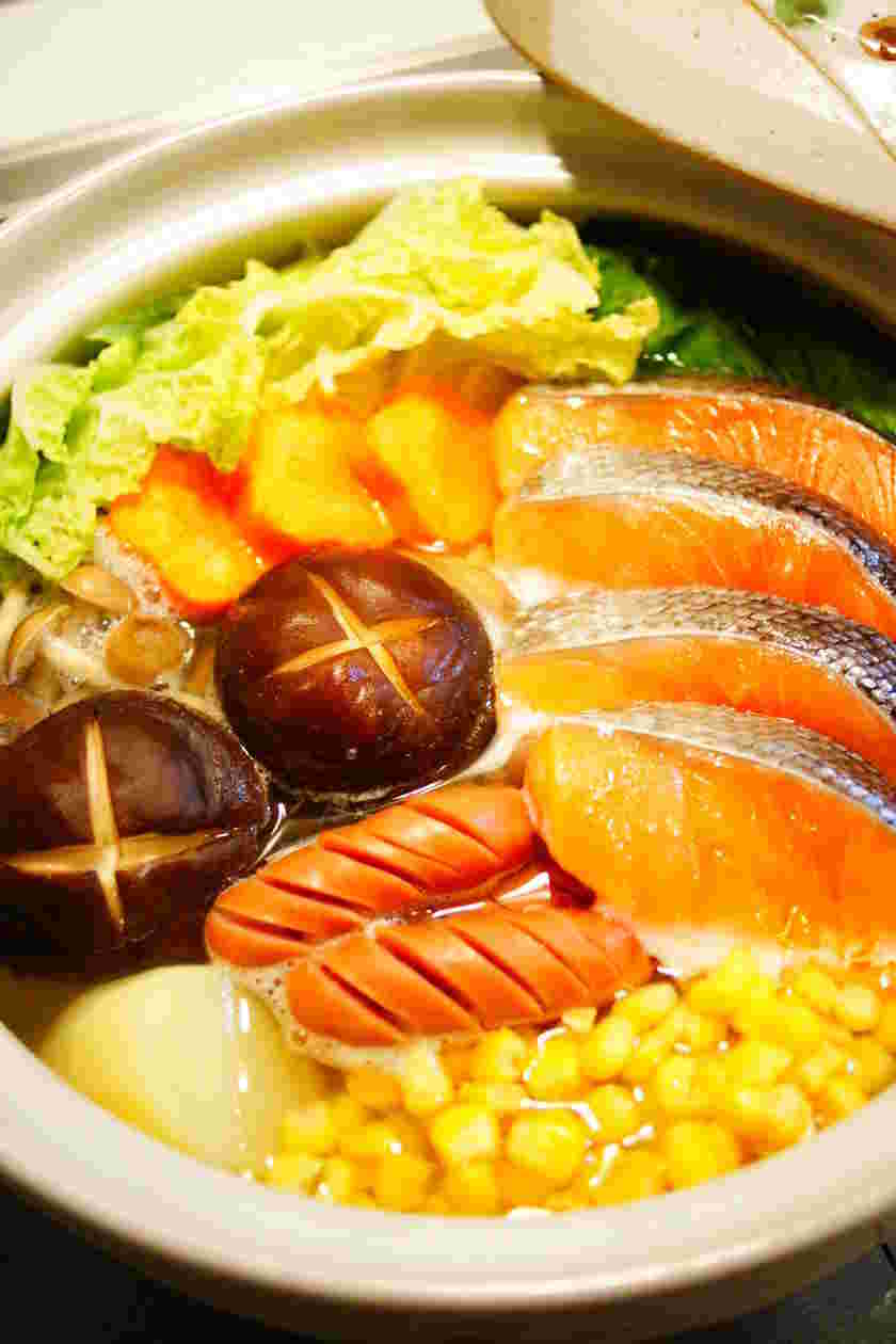鮭と野菜の塩バター鍋