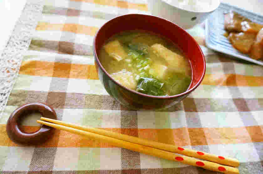 小松菜と豆腐の味噌汁