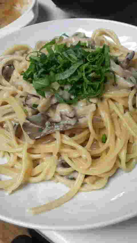 舞茸のわさび醤油クリームパスタ