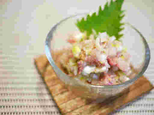 魚料理のアジのなめろう