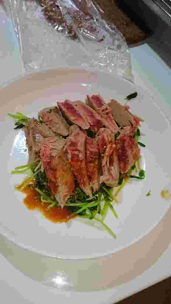 解凍マグロのステーキ