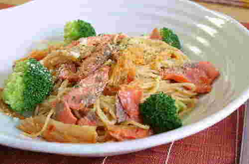 サーモンキムチパスタ