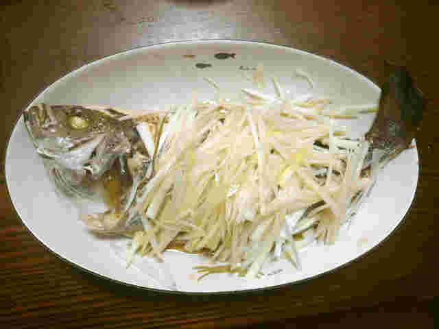 イサキの酒蒸し