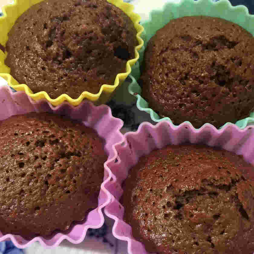 ピーチリキュールとゆず茶のココアケーキ