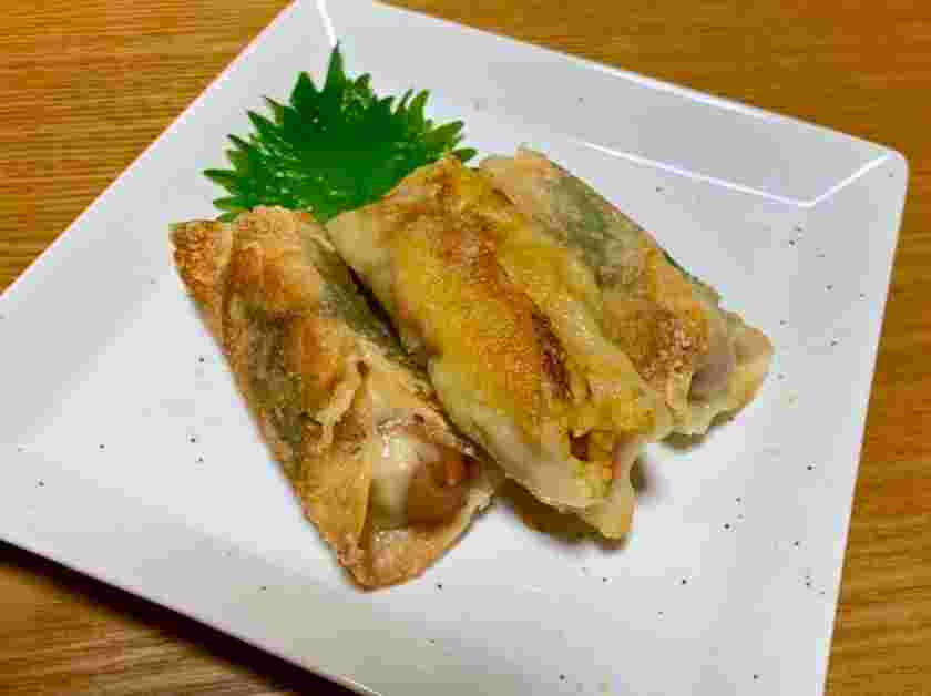 餃子の皮でじゃがいもとソーセージ巻き