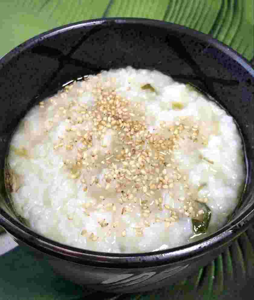 餅や七草が入った五分粥