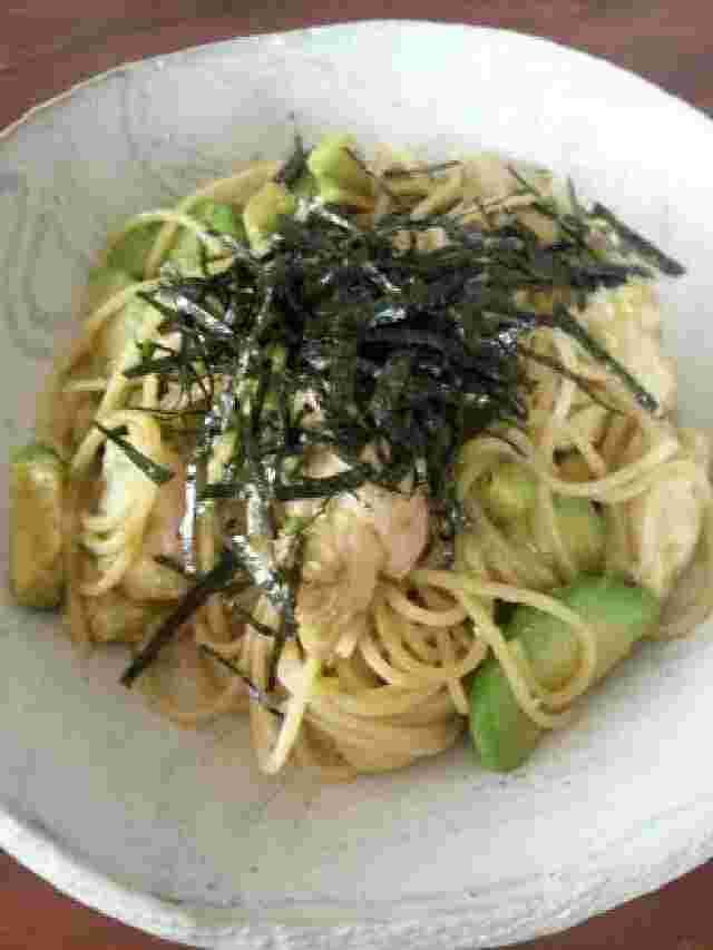 アボカドの和風わさびパスタ