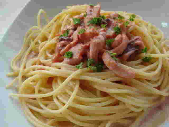 いかの塩辛クリームパスタ