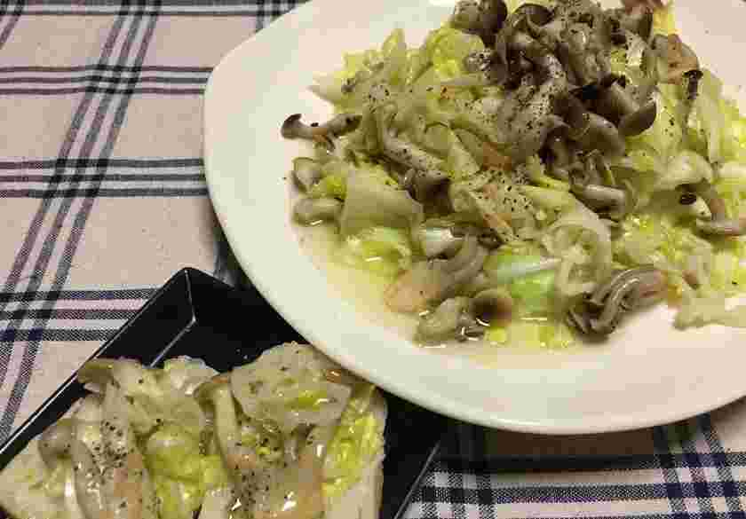 春キャベツとしめじのレモンマリネサラダ