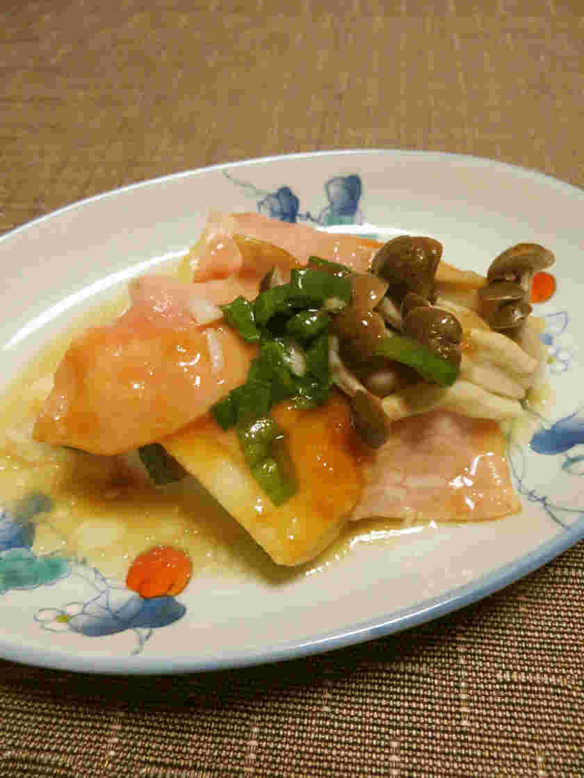 アブラカレイとロースハムのレンジ蒸し