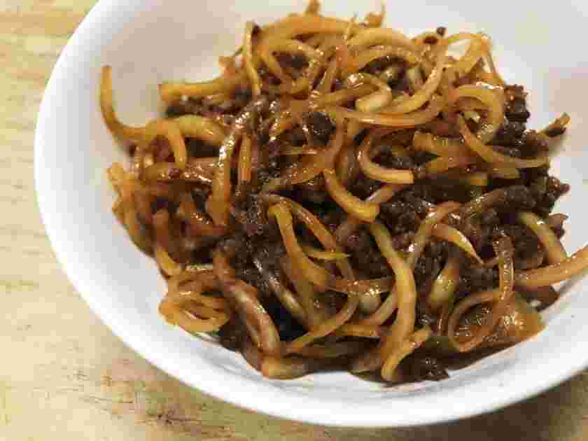 おかずに人気の大根の皮と牛ひき肉のしぐれ煮