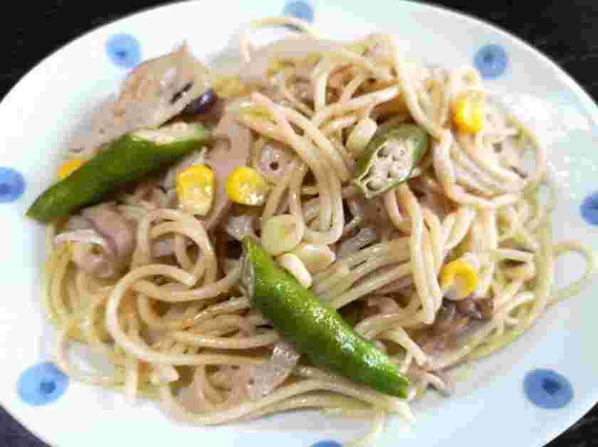 レンコンとオクラの和風クリームパスタ