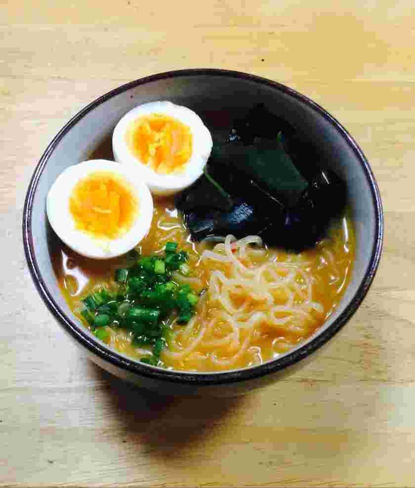 糖質オフのしらたき味噌ラーメン
