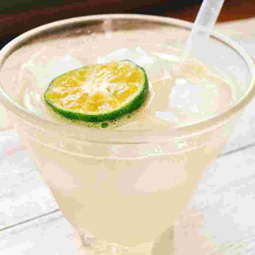 シークワーサーの炭酸割り