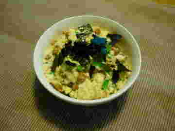 血圧を下げる効果のある納豆と豆腐のくるくる丼