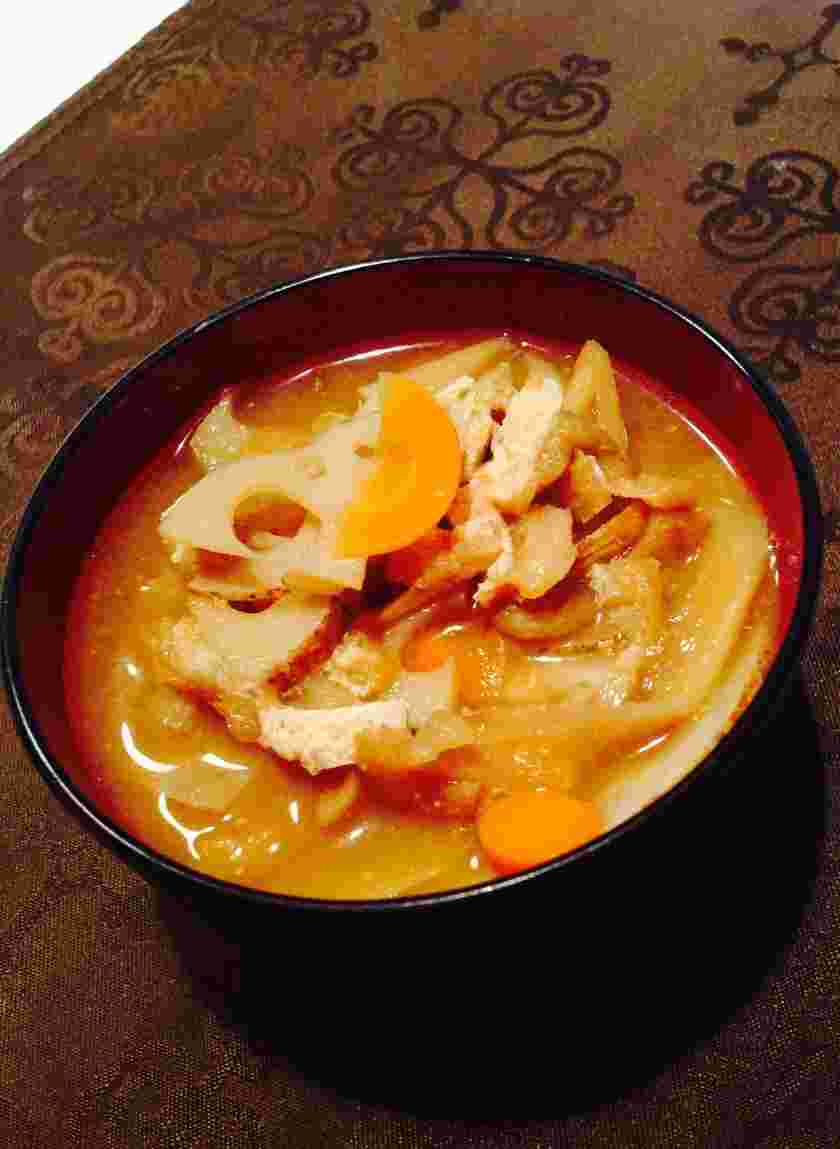 れんこんと切り干し大根の味噌汁