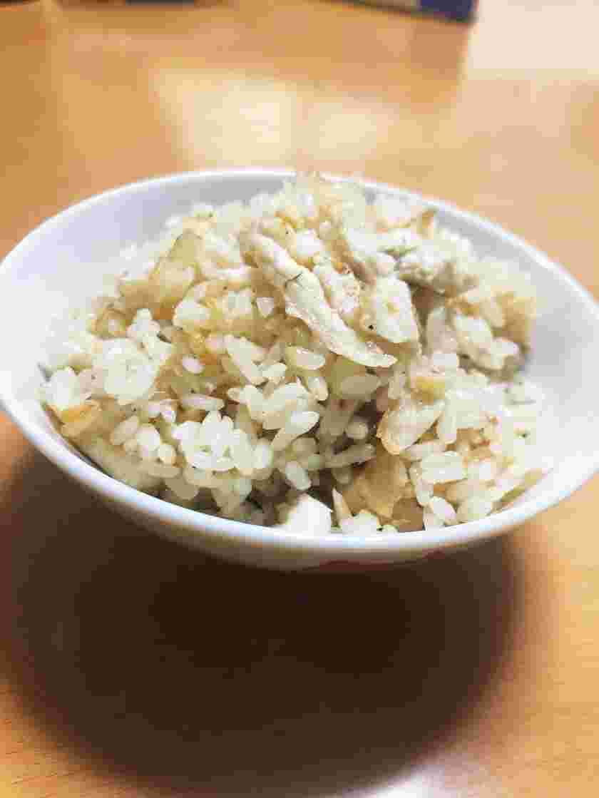 魚のあらのタイご飯