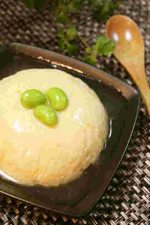 もう一品に使える卵と豆腐のレンジ蒸し
