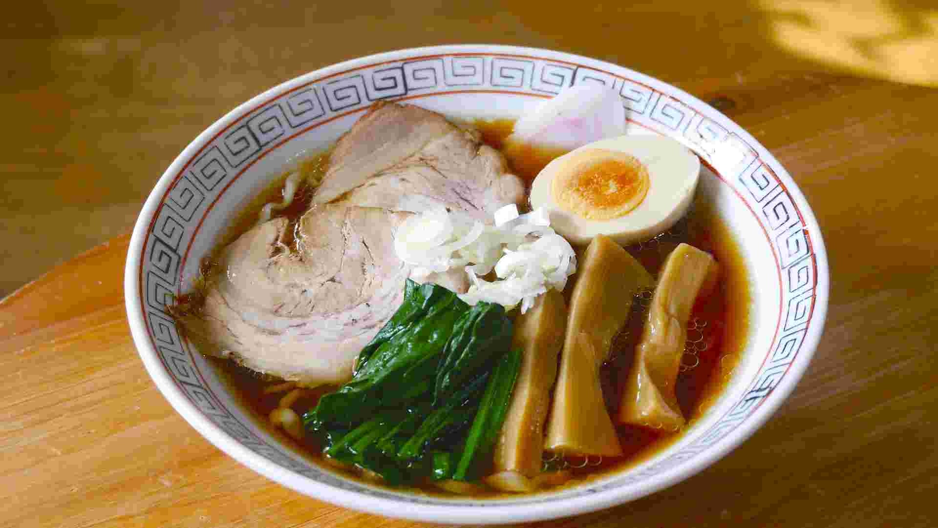 コンビニで購入できる消化に悪いラーメン