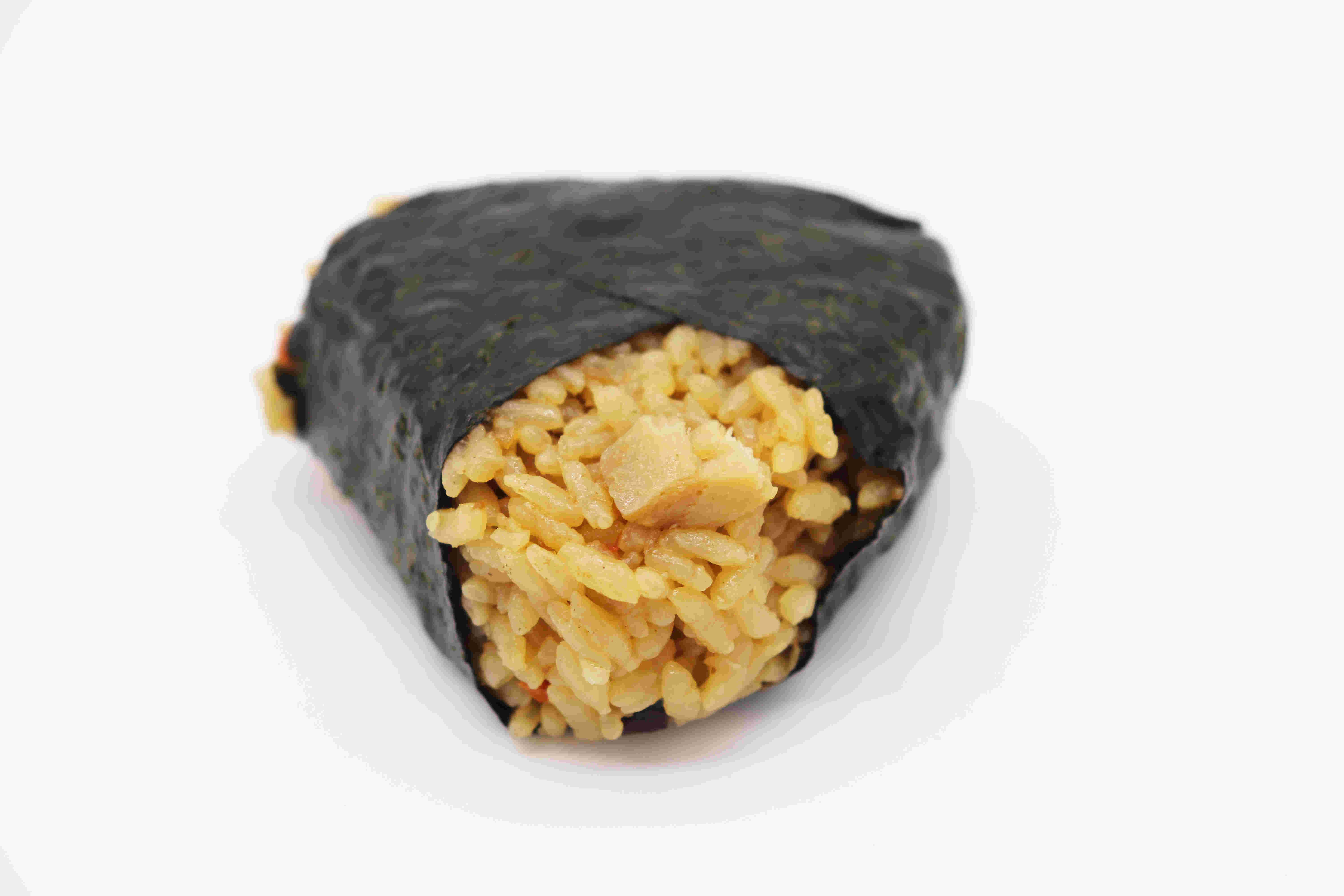 コンビニの鶏五目おにぎり