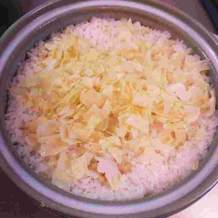創味シャンタンの代用品を使った炊き込みご飯