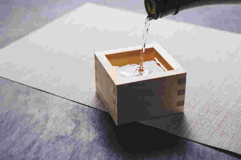升に注がれる日本酒