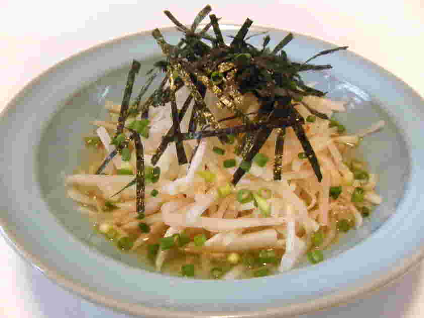天津飯の献立に合う中華風大根サラダ