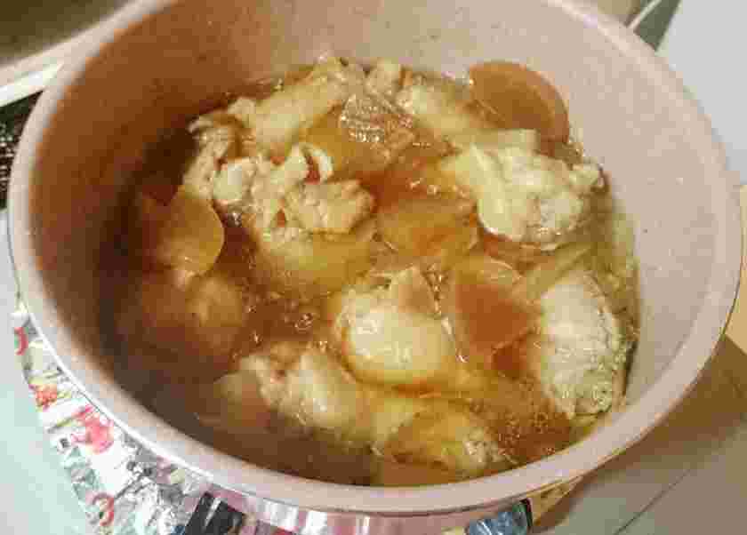 角煮の煮汁を使った手羽元煮