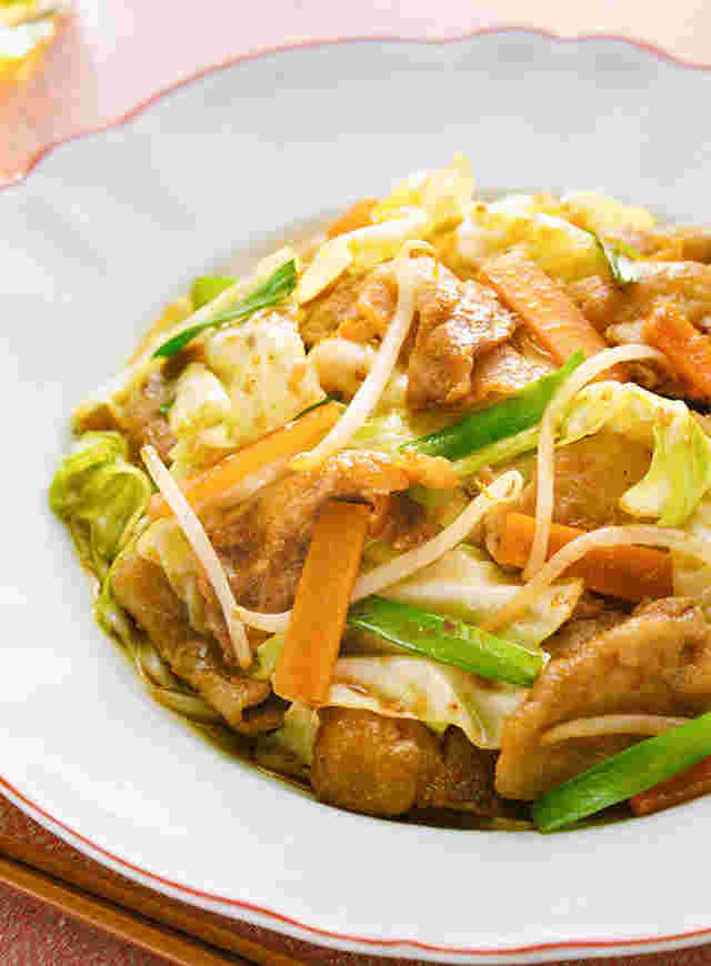 ビビンバの献立に合う肉野菜炒め