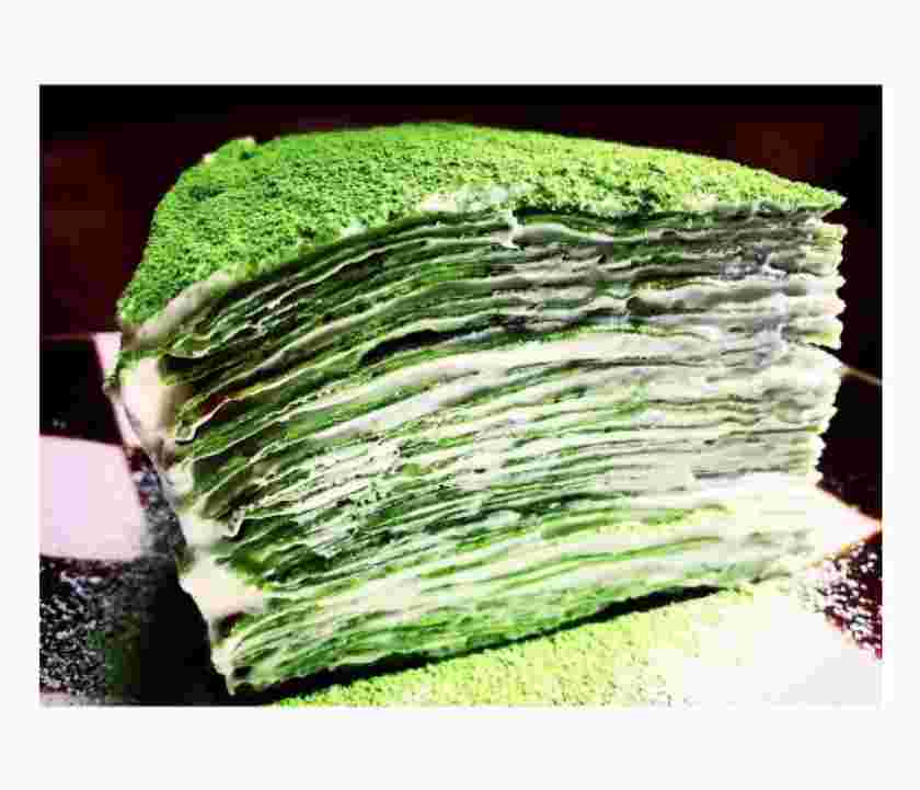 抹茶クレープケーキ