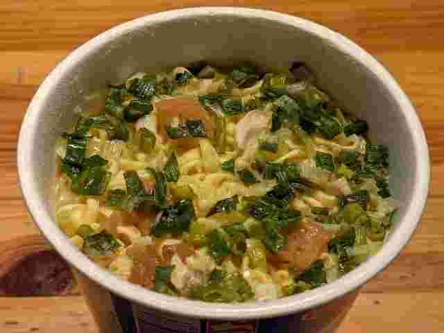 カップラーメン