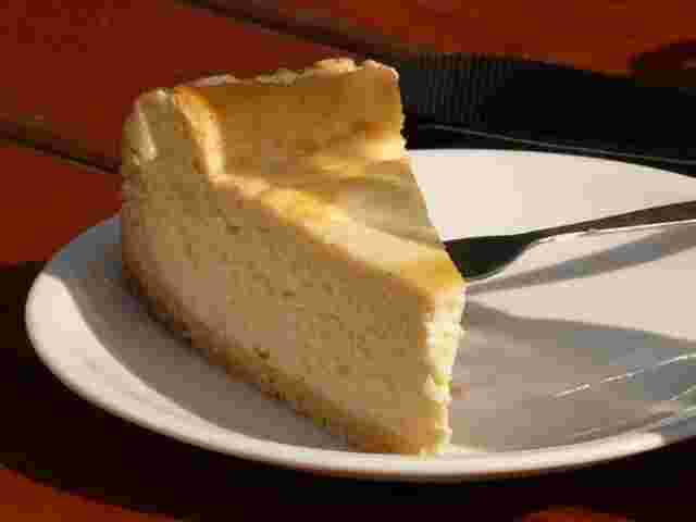 スフレチーズケーキよりカロリーが低いチーズパイ