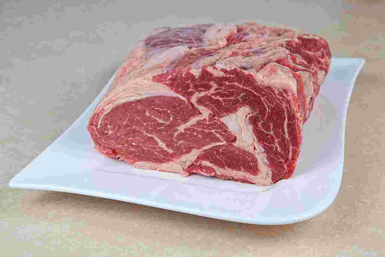 生の牛肉