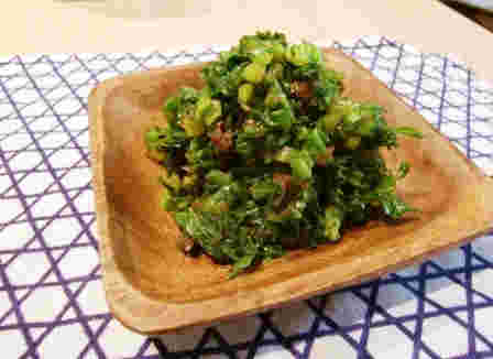 わさび菜のおかか醤油和え